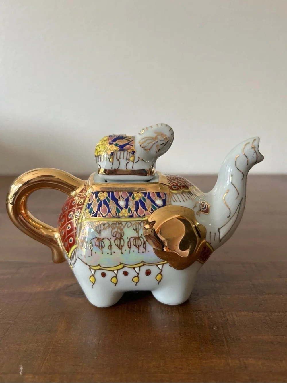 N/A thailand teapot